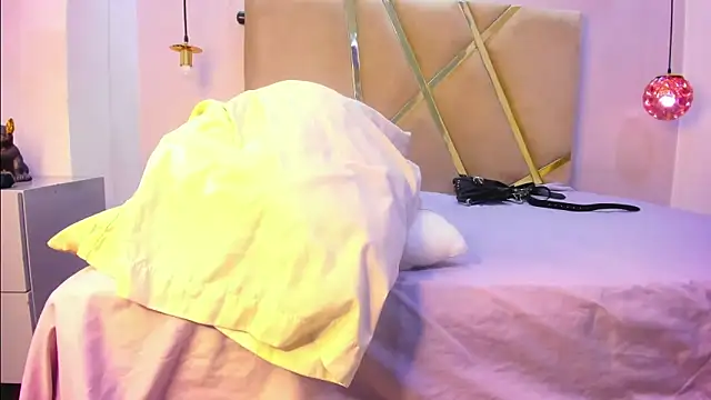 HunterHeat  online show from October 16, 2025, 11:55 am