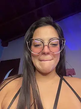 Snapshot of alilith chatting on December 5, 2025, 6:59 pm alilith online show from December 5, 2025, 6:59 pm