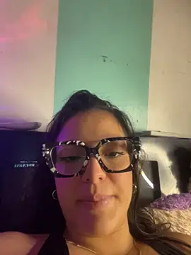 alilith online show from February 18, 2026, 7:32 pm