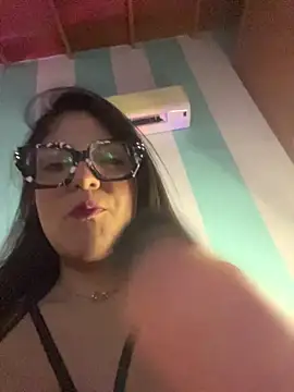 alilith online show from March 19, 2026, 7:29 pm