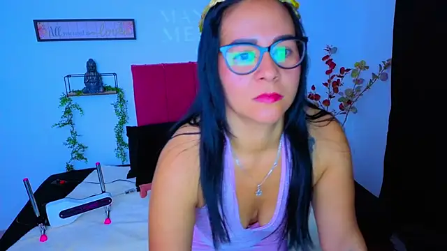 Snapshot of Nathi_Medusa chatting on October 29, 2025, 11:50 pm Nathi Medusa online show from October 29, 2025, 11:50 pm