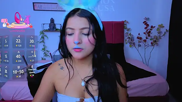 Snapshot of Nathi_Medusa chatting on November 6, 2025, 7:15 pm Nathi Medusa online show from November 6, 2025, 7:15 pm