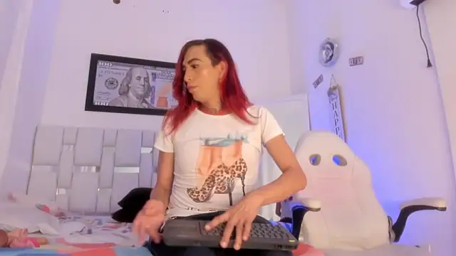 MissDiabla  online show from February 12, 2026, 1:28 pm