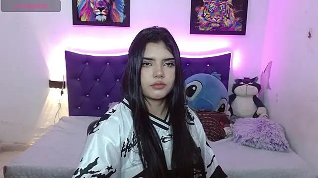 Emma yui19 online show from April 17, 2026, 4:37 am