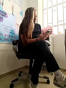 Madisson-04  online show from February 21, 2026, 3:35 pm