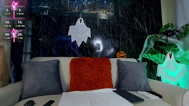 Snapshot of Emily_Foxx01 chatting on October 21, 2025, 10:21 pm Emily Foxx01 online show from October 21, 2025, 10:21 pm