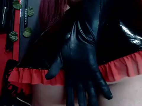 Evadiryxxx online show from April 21, 2026, 1:42 am