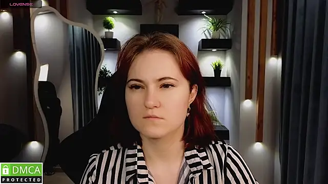 Roxy foxi online show from October 20, 2025, 1:06 am