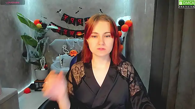 Roxy foxi online show from November 6, 2025, 1:06 am