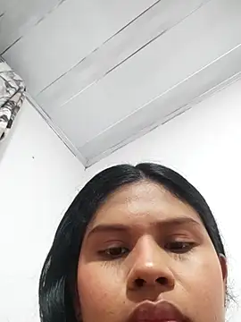 julietta1453 online show from March 4, 2026, 3:34 am