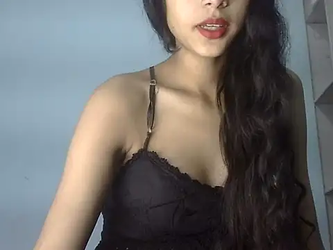 Saniya9B online show from November 4, 2025, 11:42 am