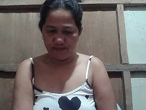 hotmama 063 online show from March 18, 2026, 8:56 pm