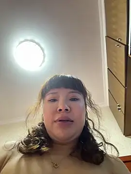 Xinlan-Asia online show from October 3, 2025, 6:27 pm