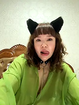 Xinlan-Asia online show from October 21, 2025, 11:33 am