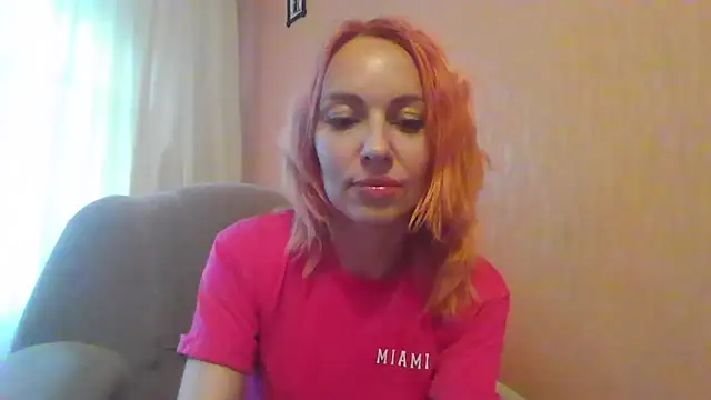 MashaSwan9977 online show from September 8, 2025, 2:49 pm