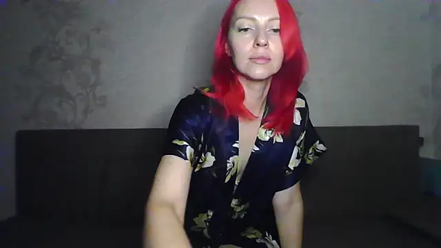 MashaSwan9977 online show from October 25, 2025, 3:29 pm