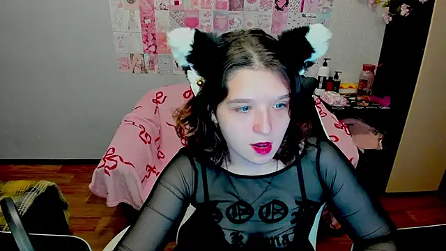 Acid Kate online show from September 24, 2025, 3:10 am