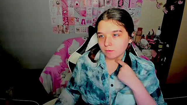 Acid Kate online show from November 23, 2025, 12:54 am