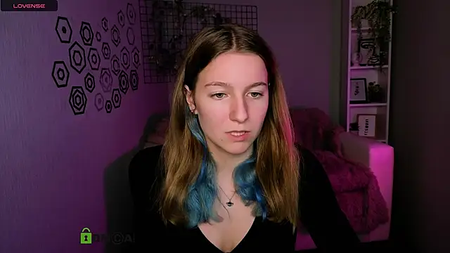 Snapshot of benny_duglas chatting on November 18, 2025, 2:54 pm benny duglas online show from November 18, 2025, 2:54 pm