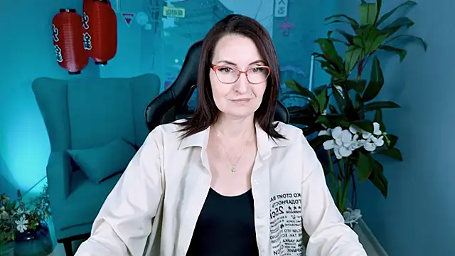 UnaTerra online show from November 3, 2025, 9:21 am