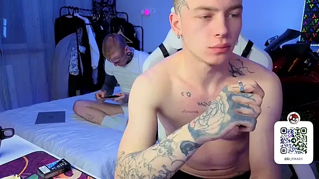 c10h15on1 online show from March 7, 2026, 3:25 am