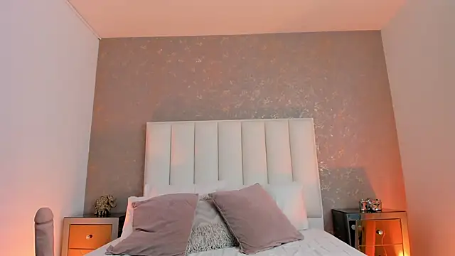 KaylieBrooks online show from March 3, 2026, 7:20 pm