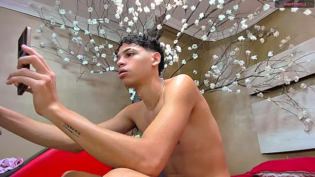 Mycandyfor You online show from October 6, 2025, 7:11 pm