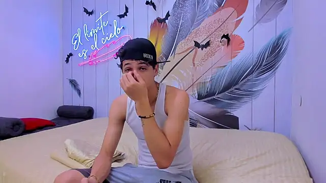 Mycandyfor You online show from November 30, 2025, 6:23 pm