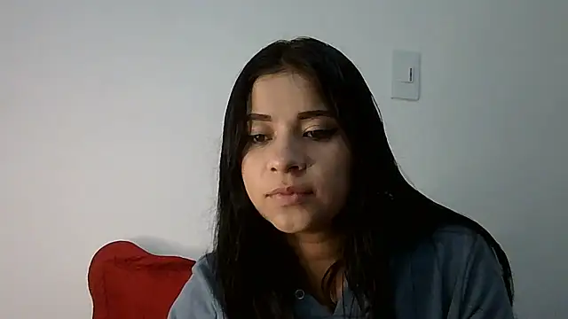 ValerieLove  online show from November 23, 2025, 11:10 am