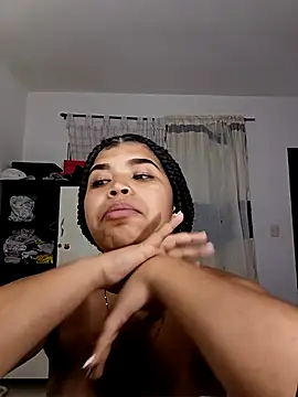 MadissonRizz online show from October 2, 2025, 4:41 am