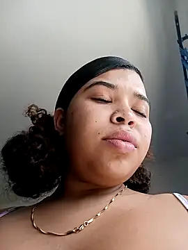 MadissonRizz online show from November 22, 2025, 4:17 pm