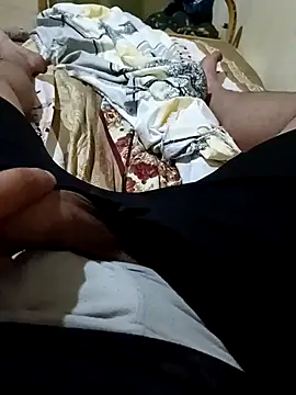 anis3g4 online show from September 19, 2025, 12:39 pm