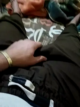 anis3g4 online show from November 10, 2025, 9:03 pm