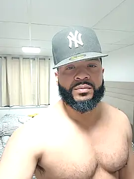 Snapshot of tripping385 chatting on March 9, 2026, 10:14 pm tripping385 online show from March 9, 2026, 10:14 pm