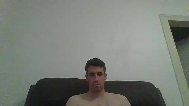 Snapshot of JulioIsHere4you chatting on September 21, 2025, 3:57 pm JulioIsHere4you online show from September 21, 2025, 3:57 pm