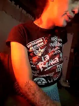 Snapshot of Almendrasexy chatting on October 24, 2025, 4:53 am Almendrasexy online show from October 24, 2025, 4:53 am