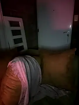 Snapshot of Almendrasexy chatting on October 25, 2025, 6:10 am Almendrasexy online show from October 25, 2025, 6:10 am