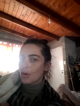 Snapshot of Almendrasexy chatting on October 29, 2025, 11:56 am Almendrasexy online show from October 29, 2025, 11:56 am