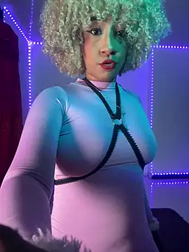 Dark chanel online show from February 12, 2026, 5:13 am