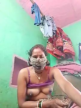 CUTE-004 online show from November 6, 2025, 7:20 am