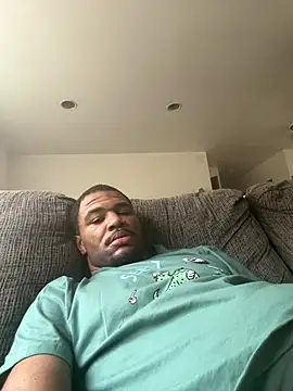 Snapshot of kingtaydo chatting on May 4, 2026, 9:11 pm kingtaydo online show from May 4, 2026, 9:11 pm