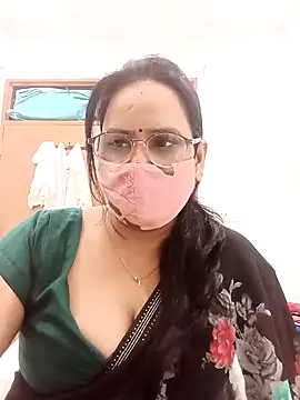 Snapshot of Your-vipasha chatting on May 9, 2026, 2:33 pm Your-vipasha online show from May 9, 2026, 2:33 pm