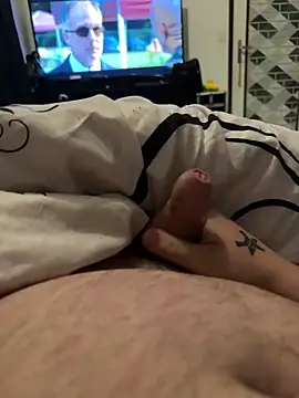 Badking9377 online show from September 10, 2025, 5:24 pm