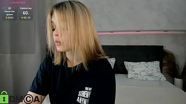 Jerry-Hall online show from April 10, 2026, 1:22 am