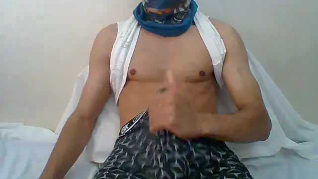 Snapshot of Osamabigdick7 chatting on June 16, 2026, 10:51 am Osamabigdick7 online show from June 16, 2026, 10:51 am