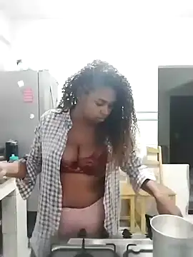 Ella lima online show from May 11, 2026, 3:34 am