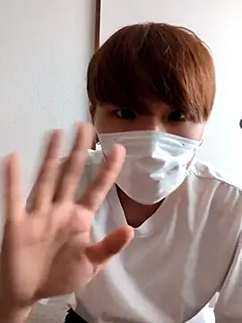 Snapshot of yuton_2525 chatting on October 1, 2025, 6:08 am yuton 2525 online show from October 1, 2025, 6:08 am