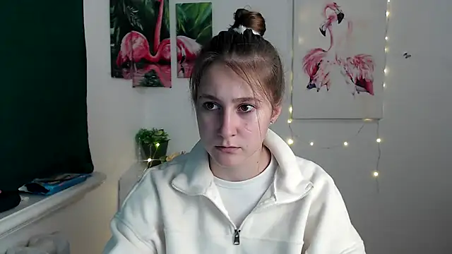 Milka kamila online show from October 25, 2025, 12:23 pm