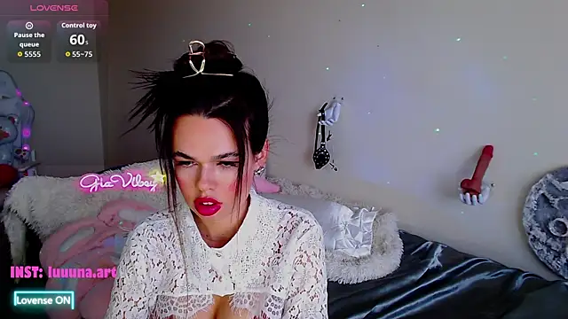 Snapshot of Gia_Vibey chatting on May 28, 2026, 2:36 pm Gia Vibey online show from May 28, 2026, 2:36 pm