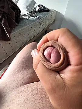 Tomas198011 online show from October 26, 2025, 9:26 am